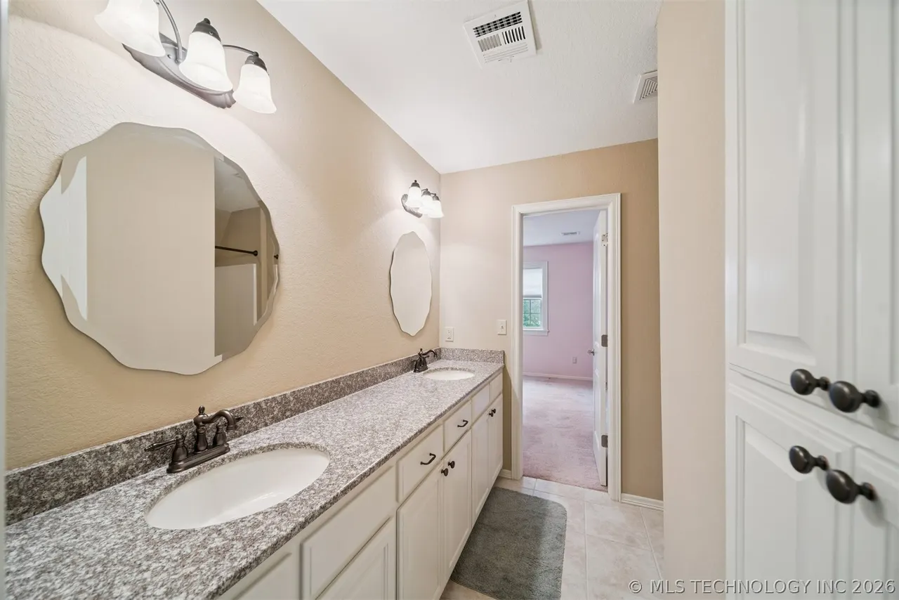 Photo 43 — 4891 E 390 Road, Oologah, OK 74053