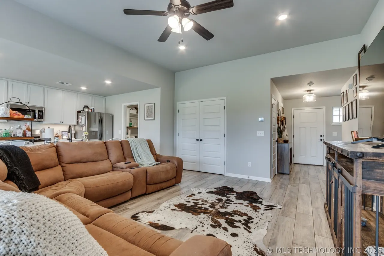 Photo 6 — 3321 Oak Ridge, Guthrie, OK 73044