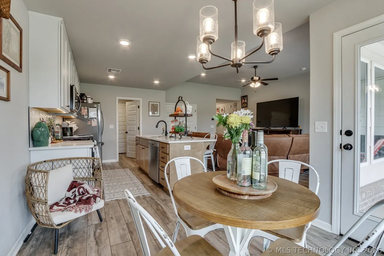 Photo 14 — 3321 Oak Ridge, Guthrie, OK 73044