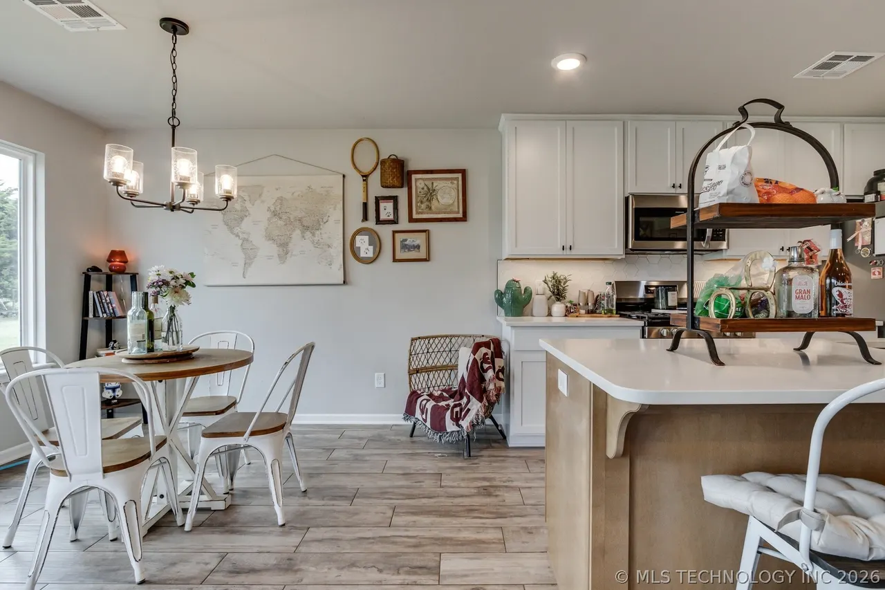 Photo 16 — 3321 Oak Ridge, Guthrie, OK 73044