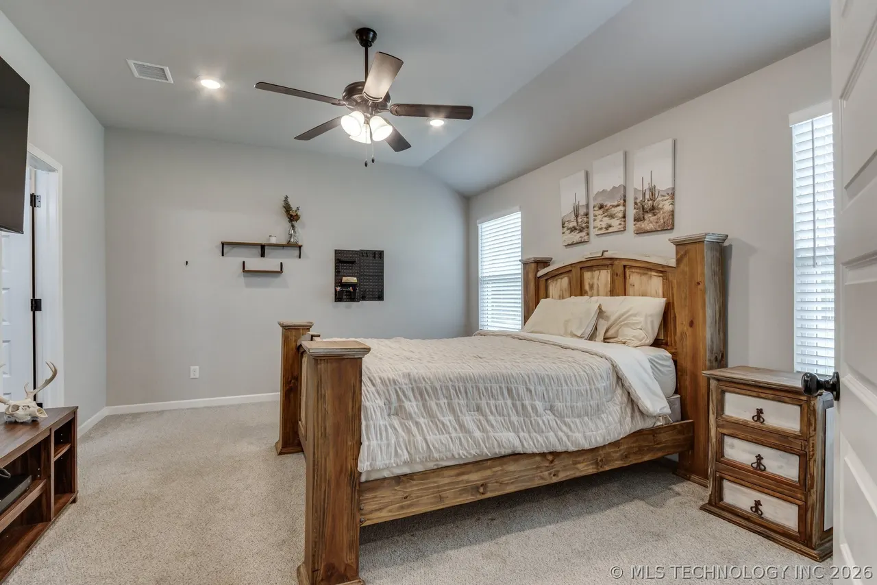 Photo 23 — 3321 Oak Ridge, Guthrie, OK 73044