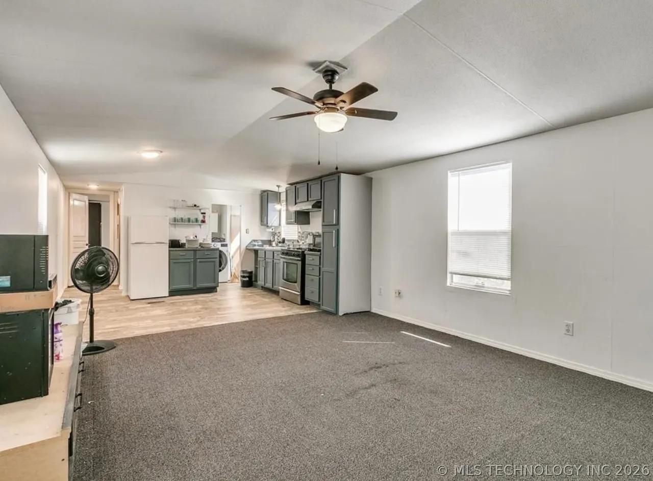 Photo 9 — 19700 Mooseville Drive, Noble, OK 73068