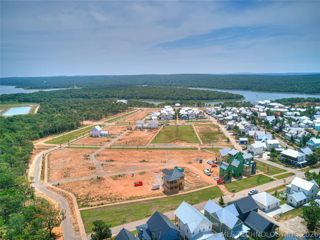 Photo 8 — 60 Hill Street, Carlton Landing, OK 74432