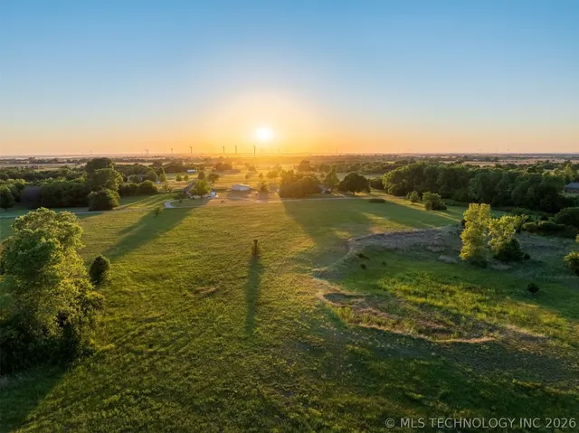 Photo 7 — 4 W County Road, Tuttle, OK 73089