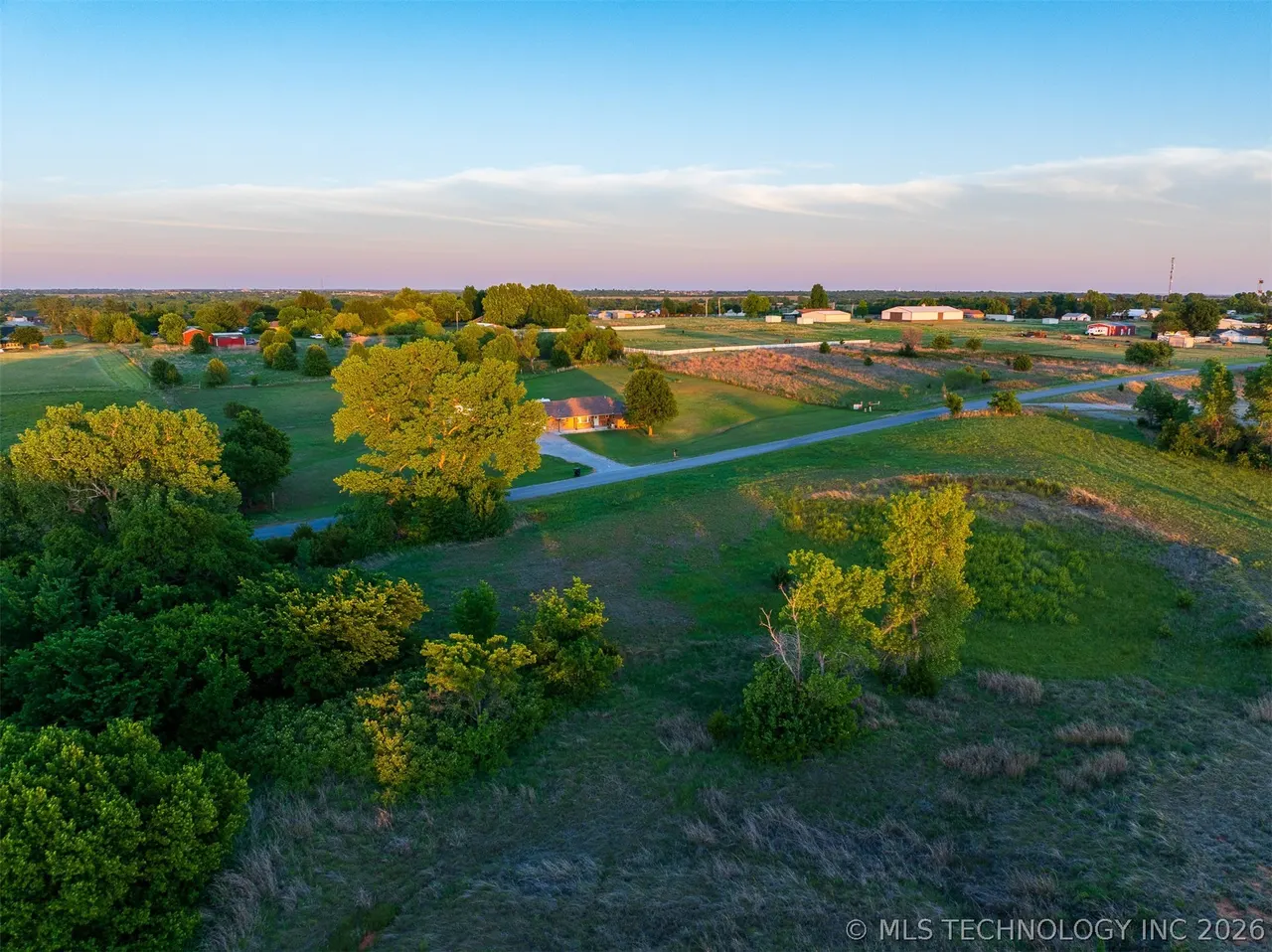 Photo 8 — 4 W County Road, Tuttle, OK 73089
