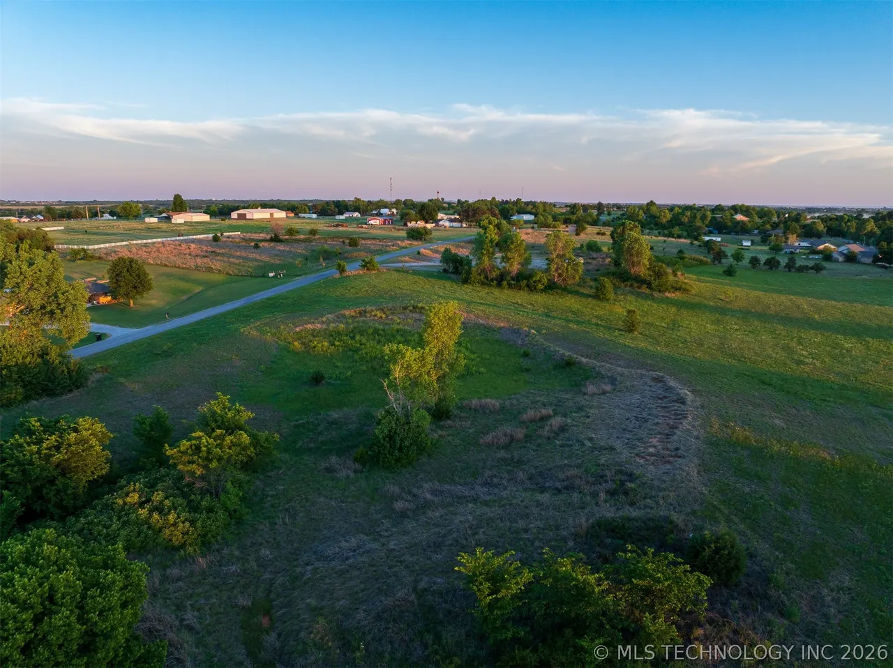 Photo 9 — 4 W County Road, Tuttle, OK 73089