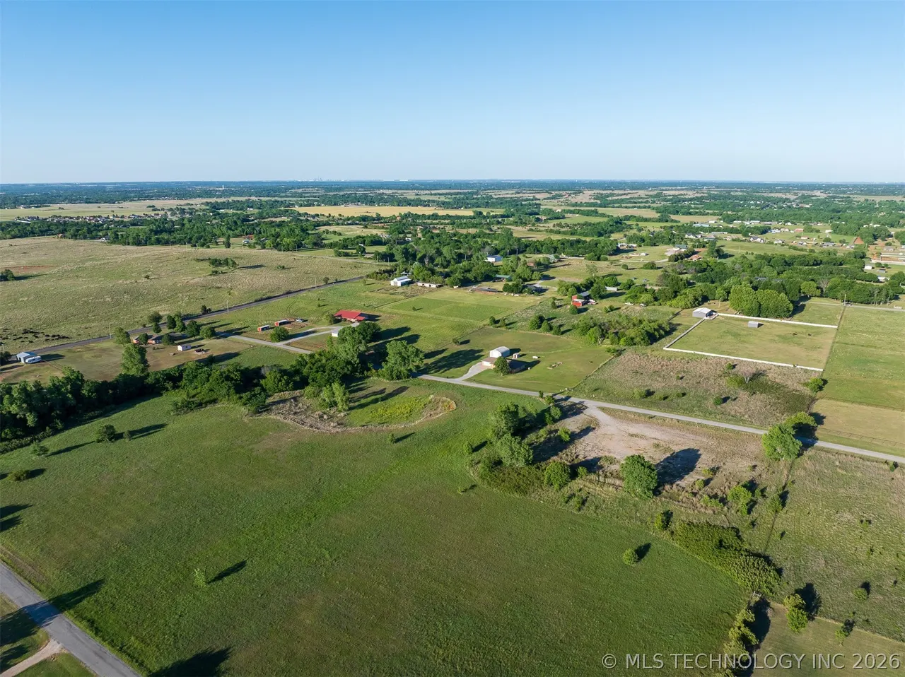 Photo 16 — 4 W County Road, Tuttle, OK 73089