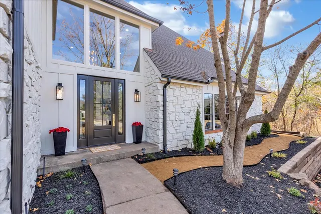 Photo 5 — 11016 S Jamestown Avenue, Tulsa, OK 74137