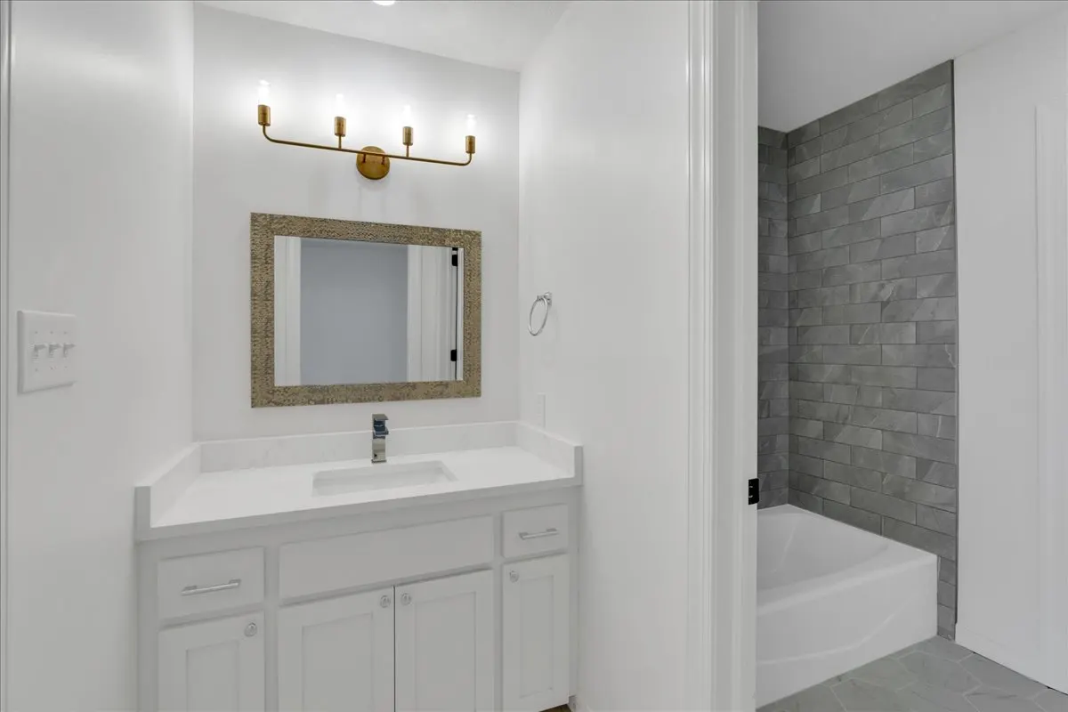 Photo 37 — 11016 S Jamestown Avenue, Tulsa, OK 74137