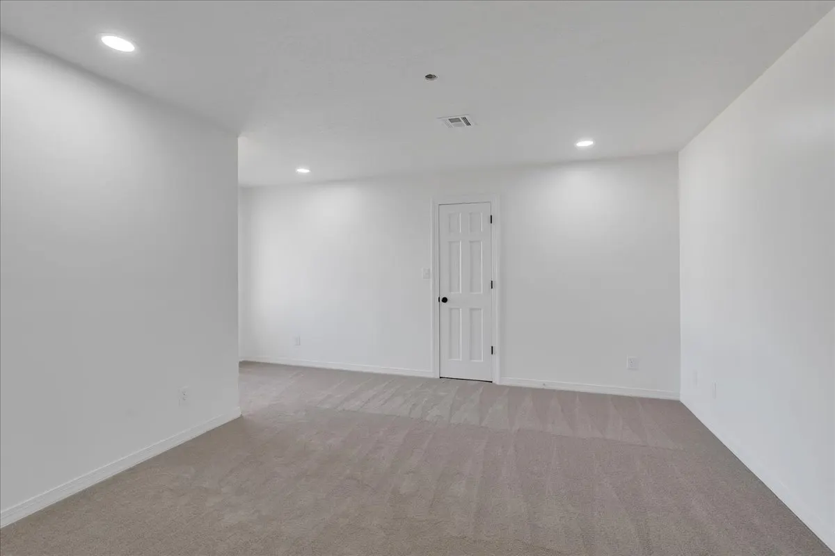 Photo 34 — 11016 S Jamestown Avenue, Tulsa, OK 74137