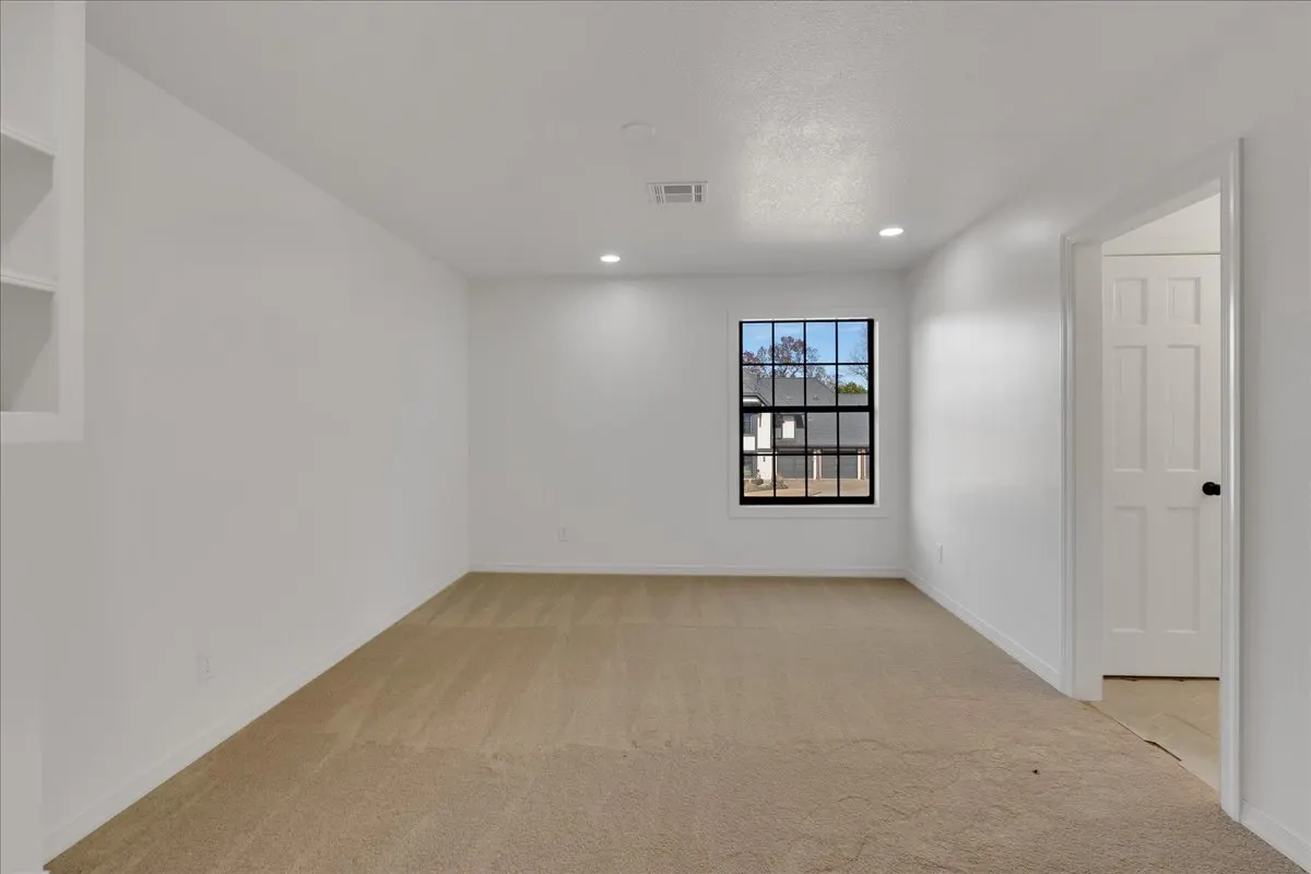 Photo 36 — 11016 S Jamestown Avenue, Tulsa, OK 74137
