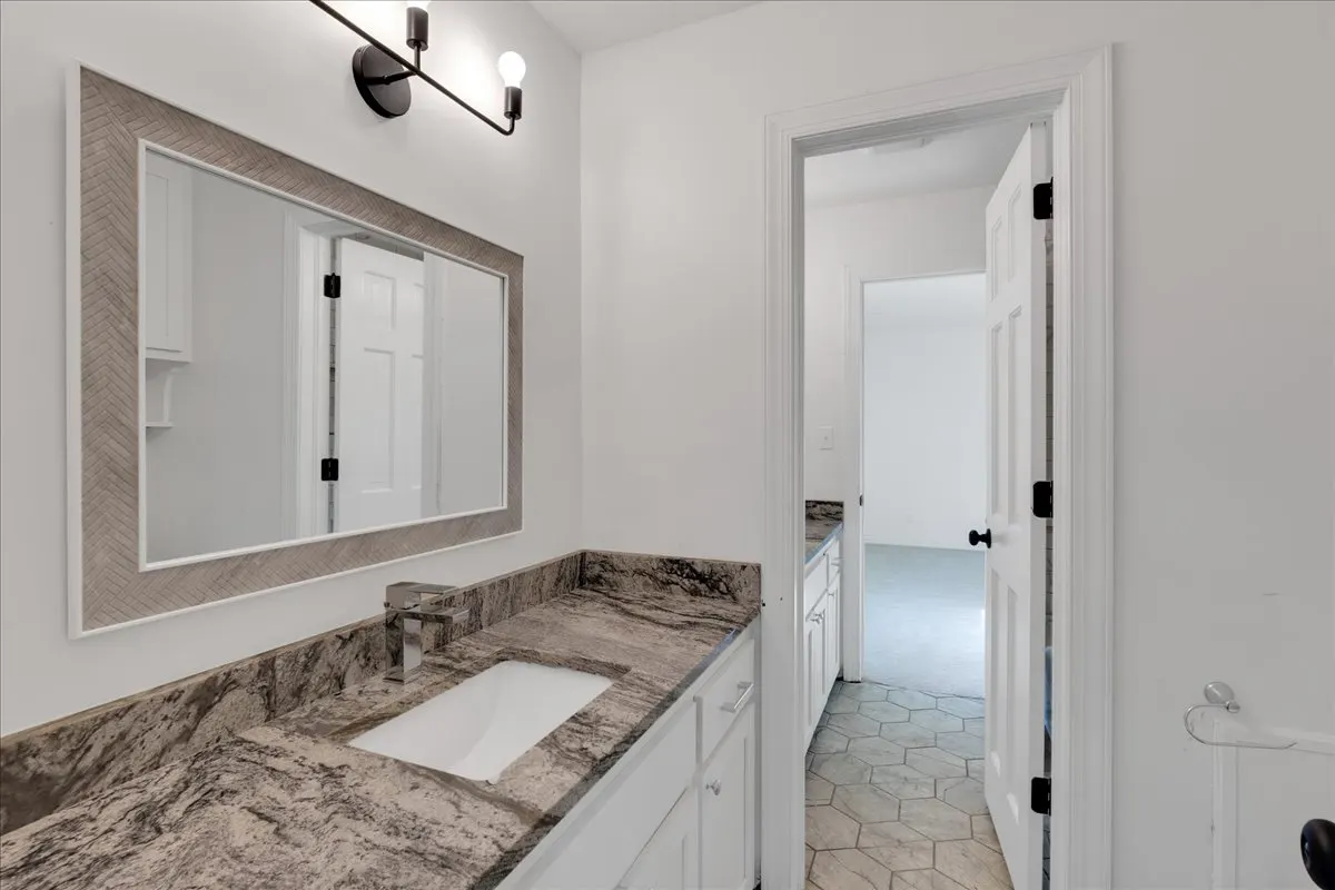 Photo 43 — 11016 S Jamestown Avenue, Tulsa, OK 74137
