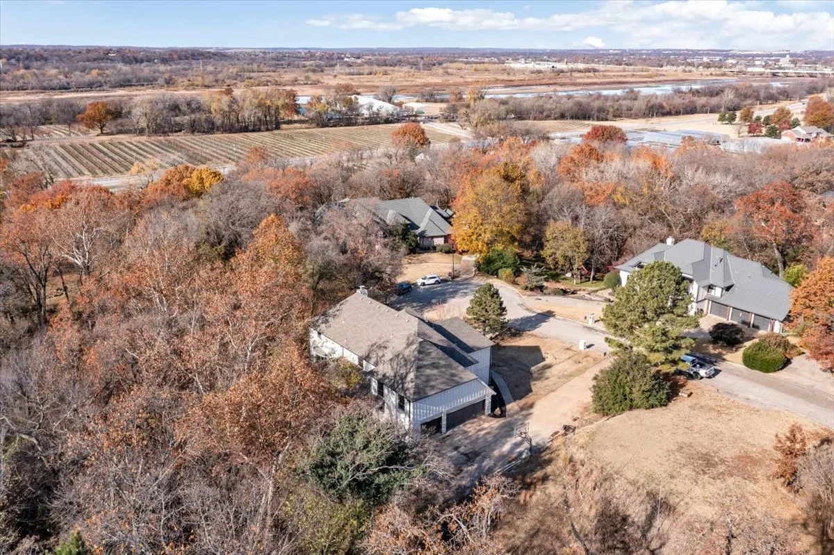 Photo 52 — 11016 S Jamestown Avenue, Tulsa, OK 74137