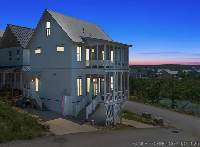 Photo 2 — 101 Lower Greenway, Carlton Landing, OK 74432