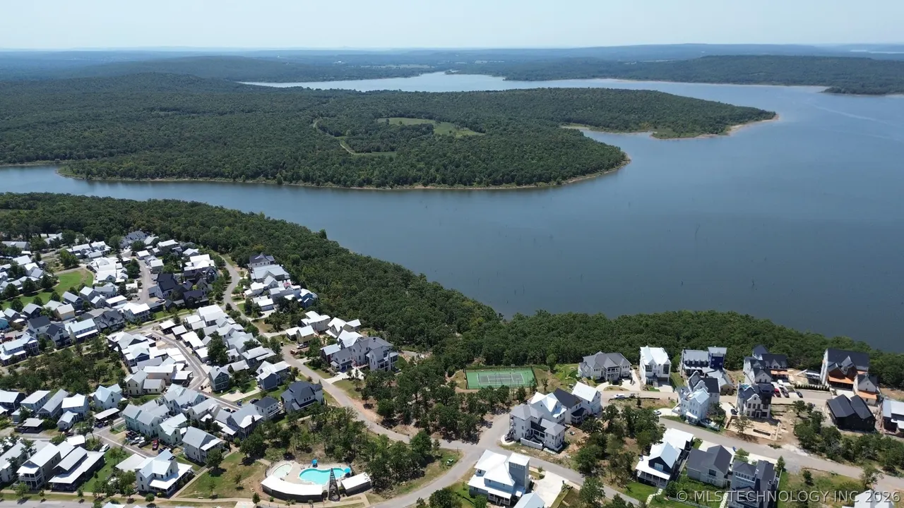 Photo 43 — 101 Lower Greenway, Carlton Landing, OK 74432