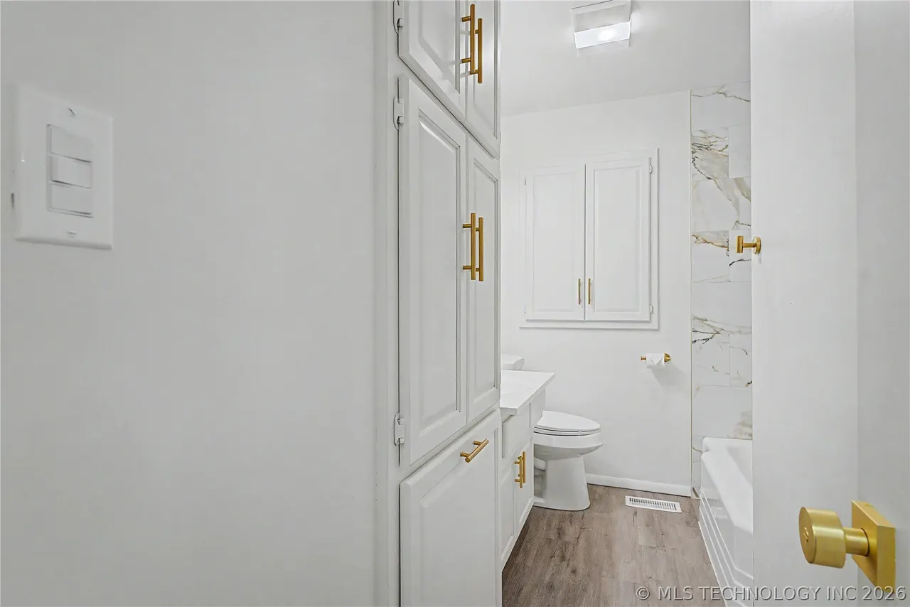Photo 31 — 528 S 106th EastAvenue, Tulsa, OK 74128