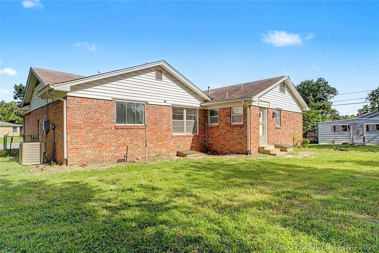 Photo 36 — 528 S 106th EastAvenue, Tulsa, OK 74128