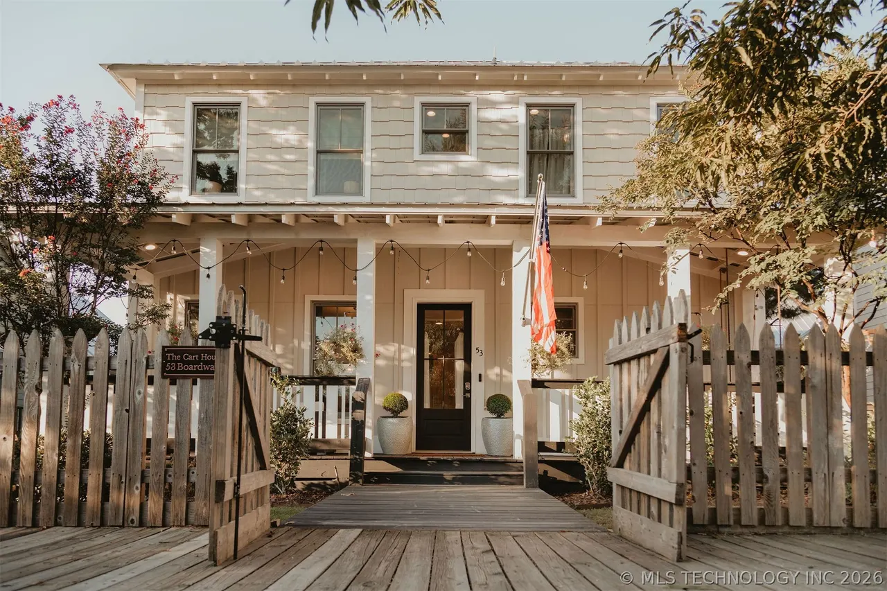 Front exterior — 53 Boardwalk, Carlton Landing, OK 74432