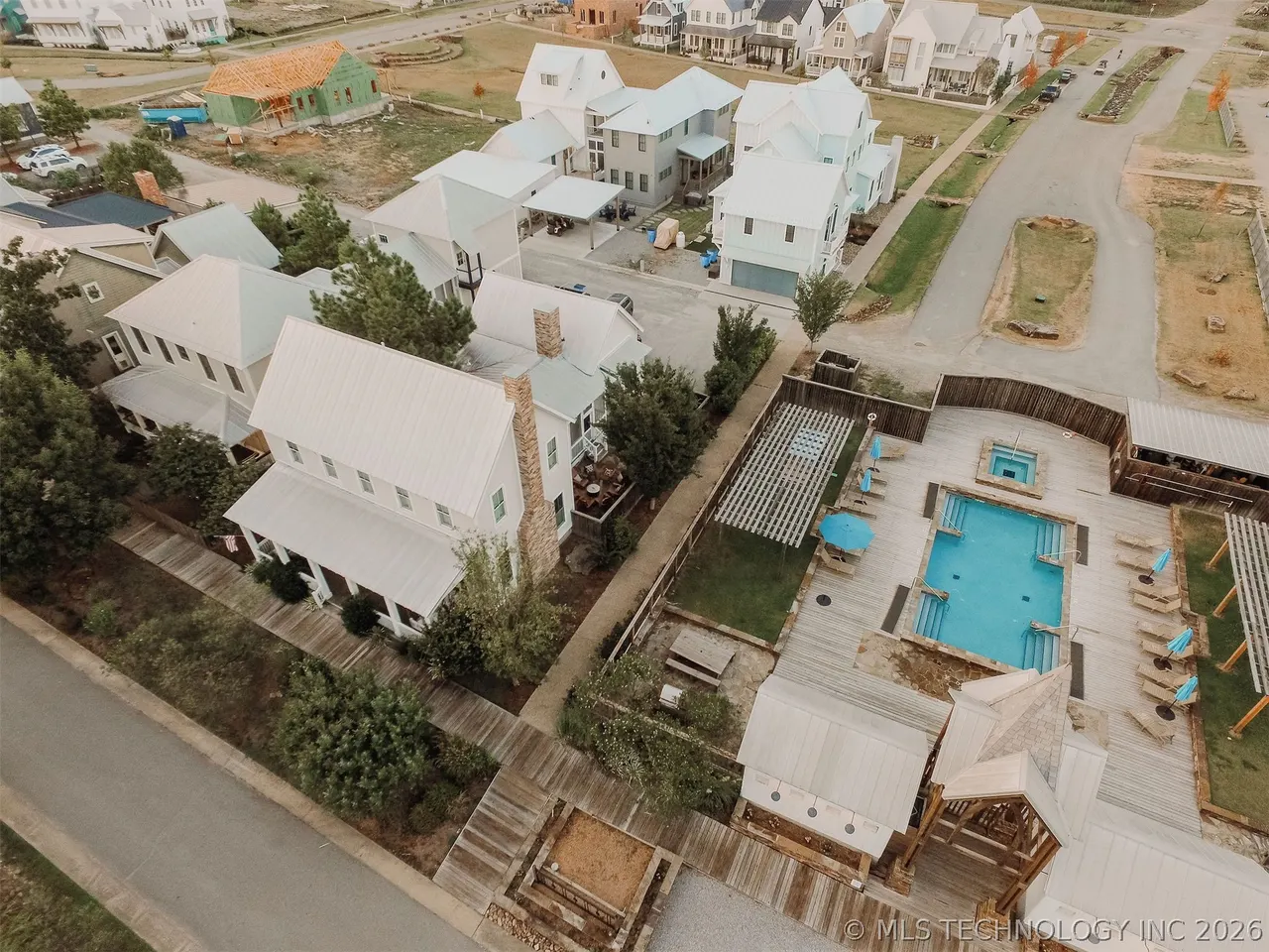 Photo 2 — 53 Boardwalk, Carlton Landing, OK 74432