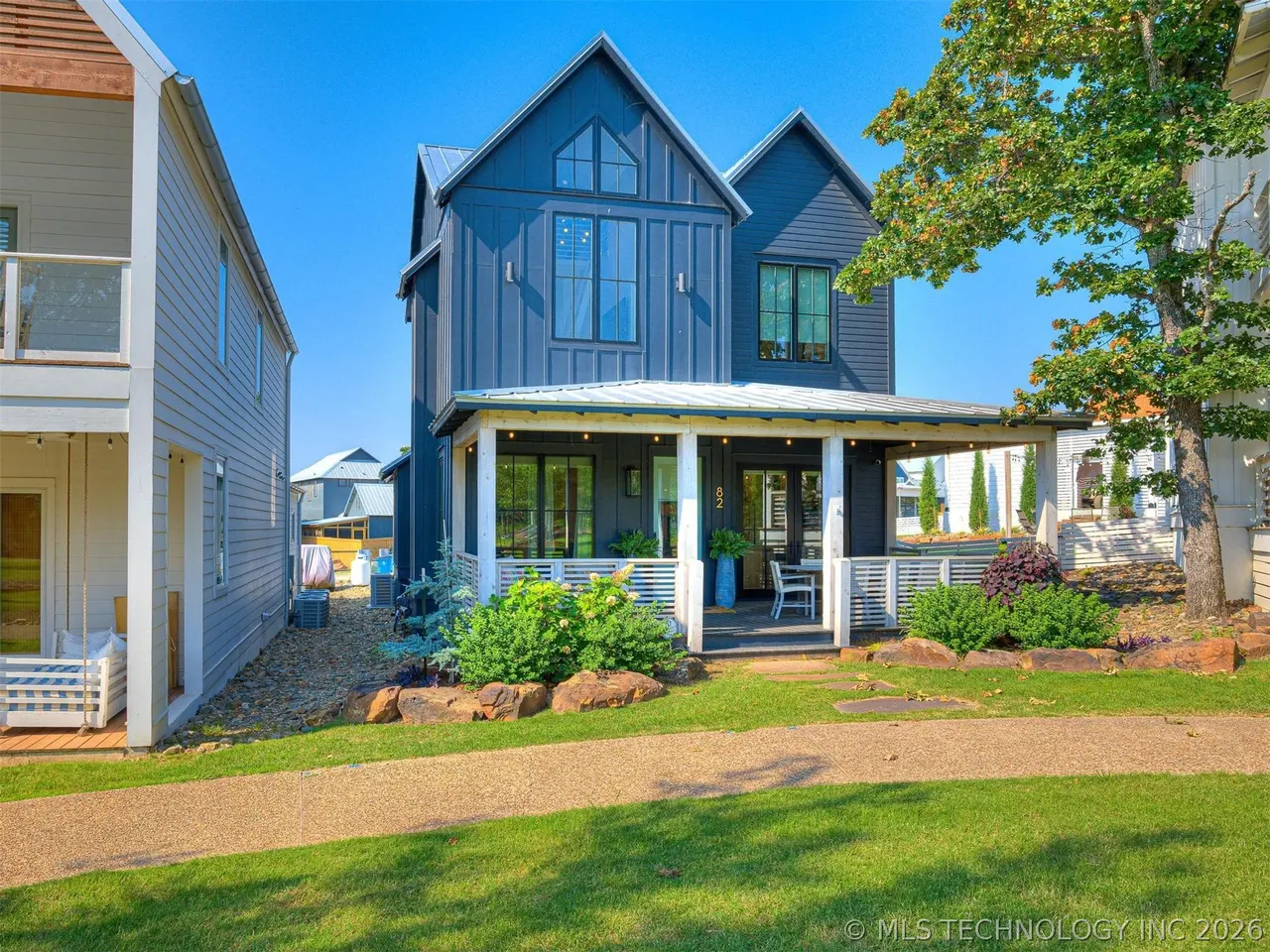 Front exterior — 82 Pistache Lane, Carlton Landing, OK 74432