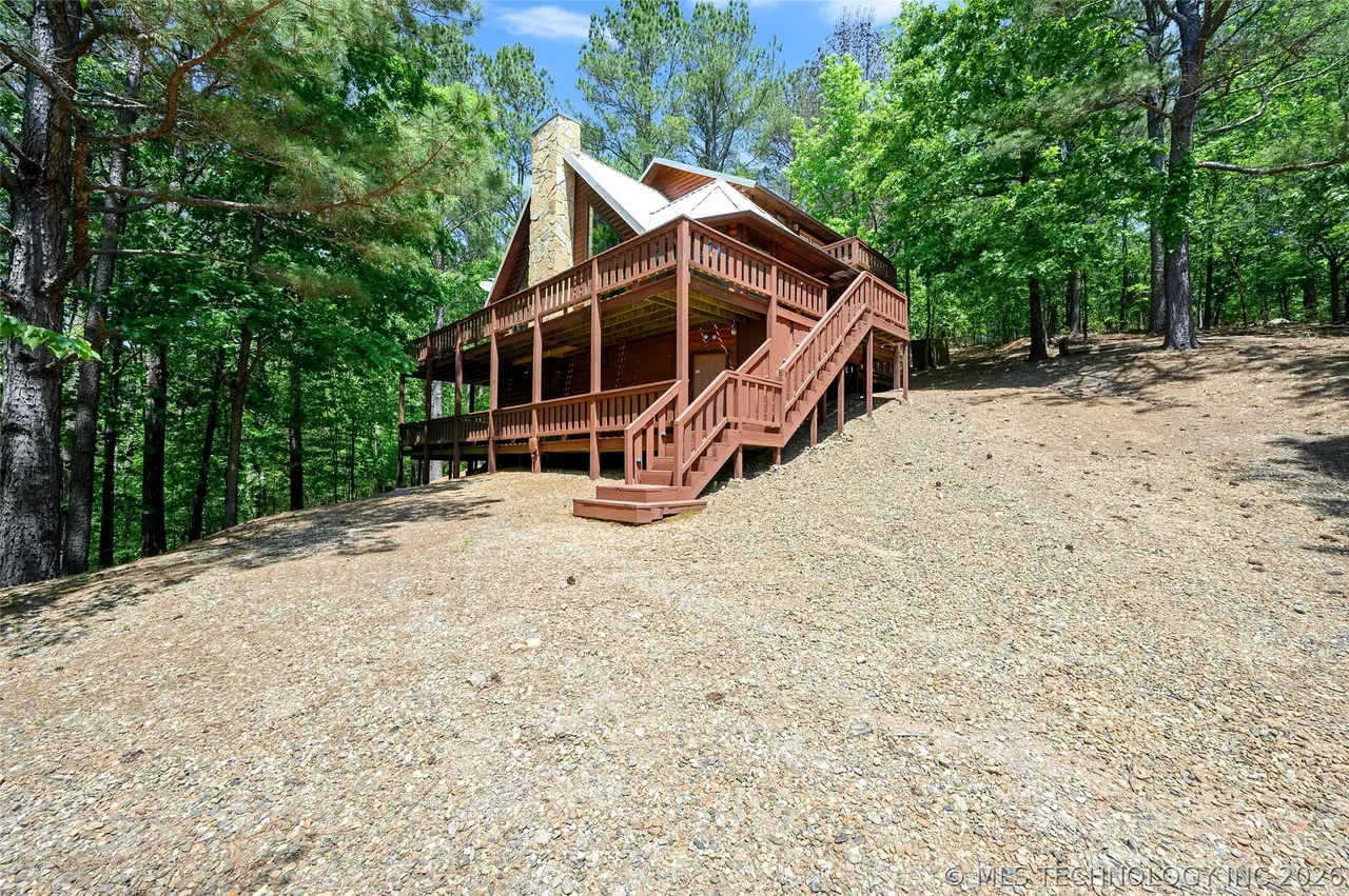 Front exterior — 475 Southern Hills Circle, Broken Bow, OK 74728