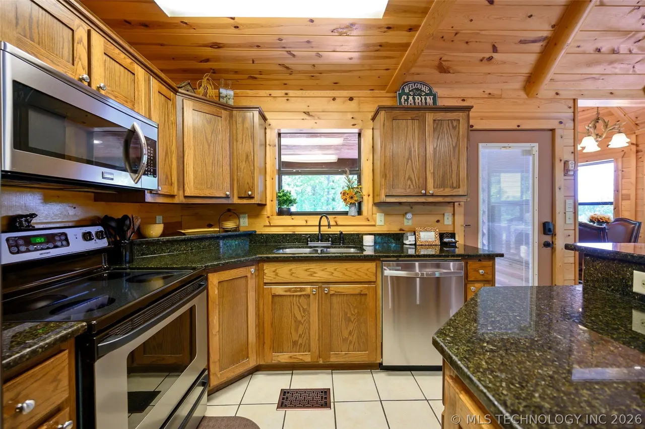 Photo 29 — 475 Southern Hills Circle, Broken Bow, OK 74728