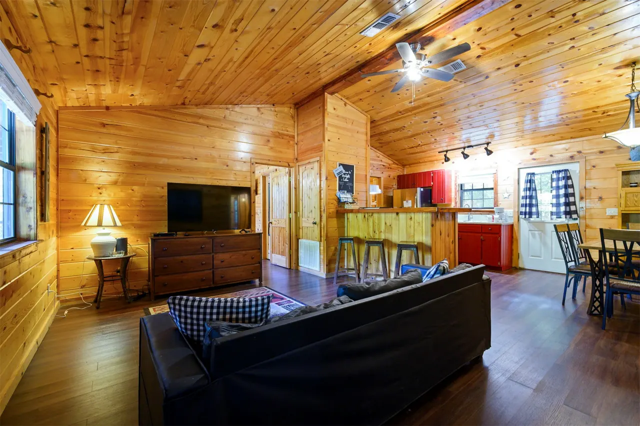 Photo 40 — 609 Canoe Road, Broken Bow, OK 74728