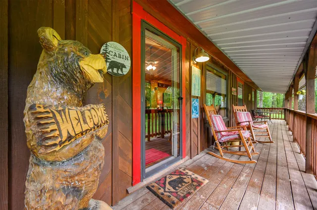 Photo 3 — 47 Tahnee Lane, Broken Bow, OK 74728