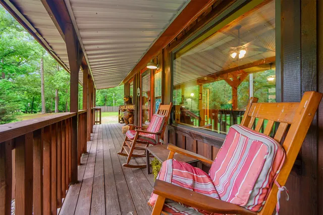 Photo 4 — 47 Tahnee Lane, Broken Bow, OK 74728