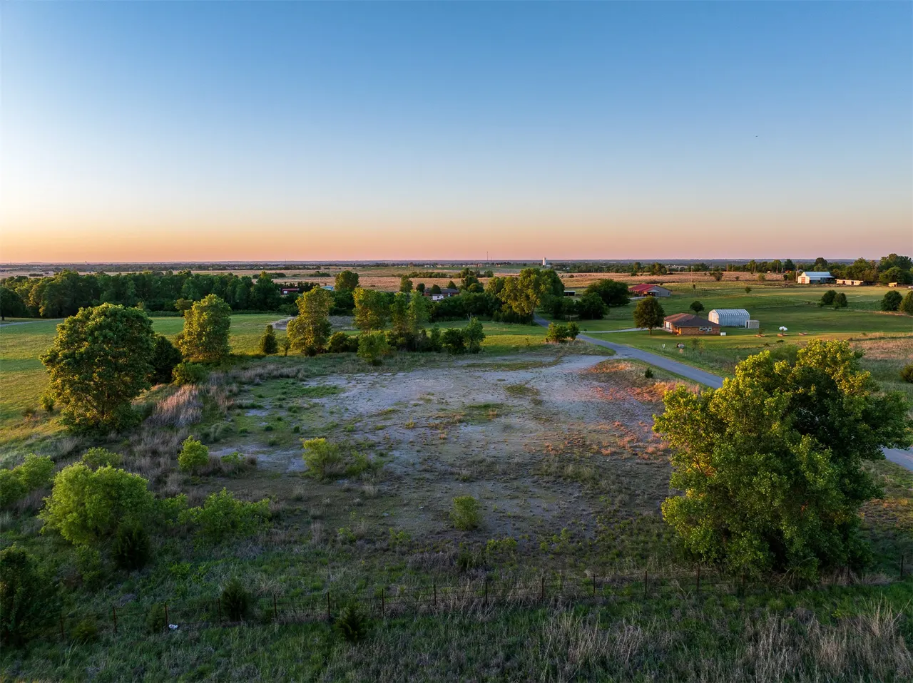Photo 7 — 6 W County Road, Tuttle, OK 73089