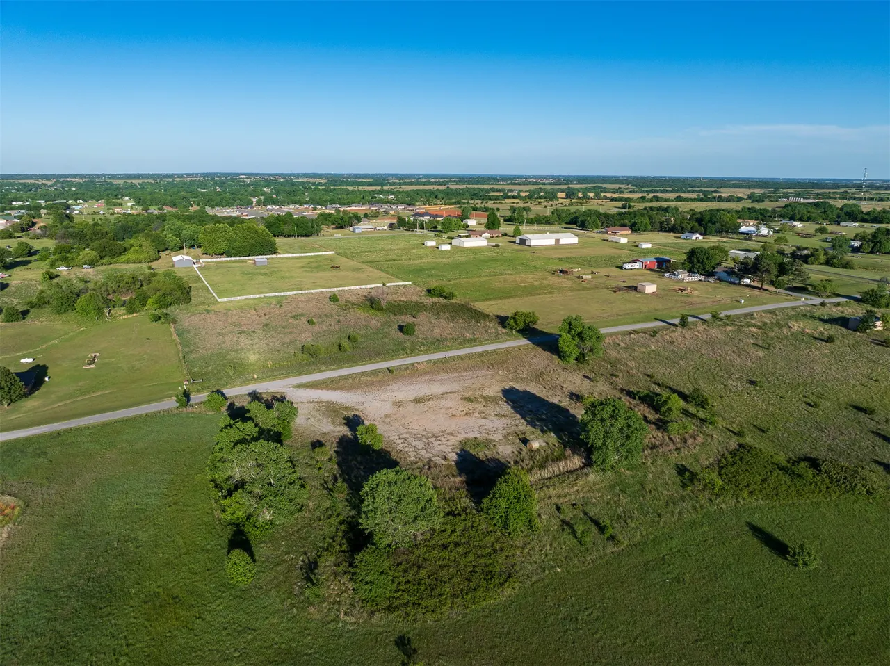 Photo 22 — 6 W County Road, Tuttle, OK 73089