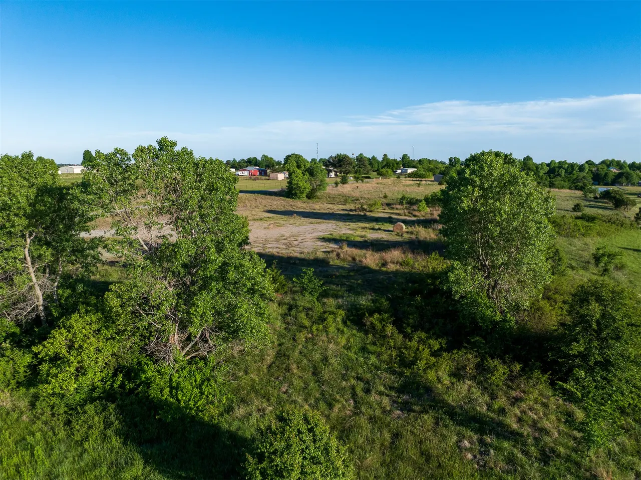 Photo 37 — 6 W County Road, Tuttle, OK 73089