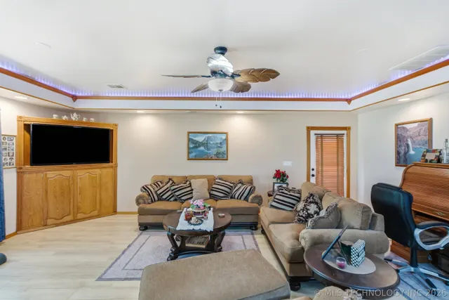 Photo 5 — 400161 W 4080 Drive, Collinsville, OK 74021