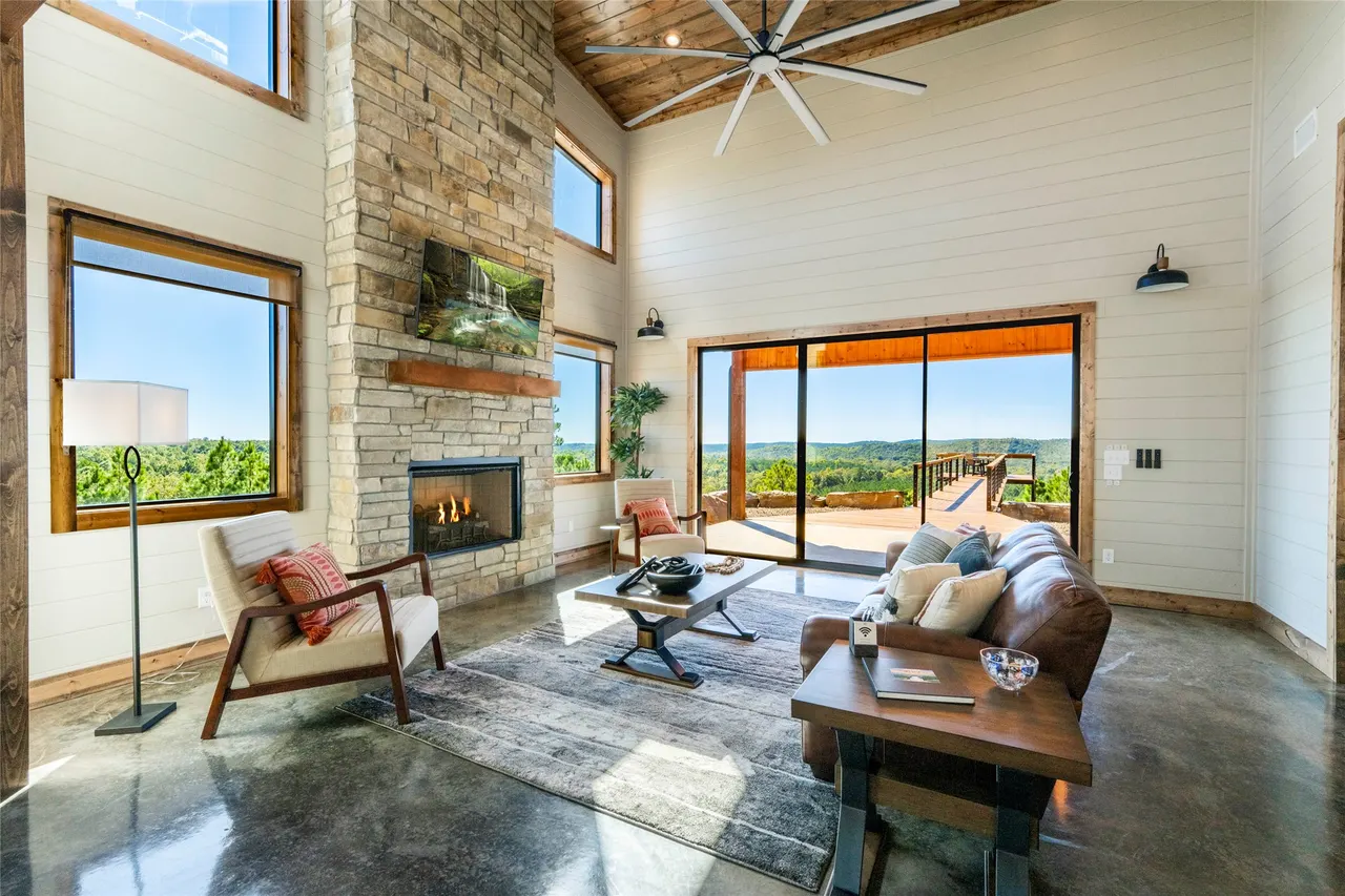 Photo 6 — 42 Sweet Magnolia Lane, Broken Bow, OK 74728