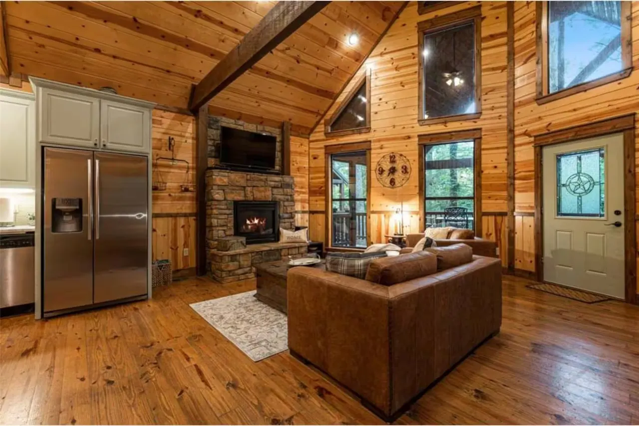 Photo 9 — 237 High Peak Trail, Broken Bow, OK 74728