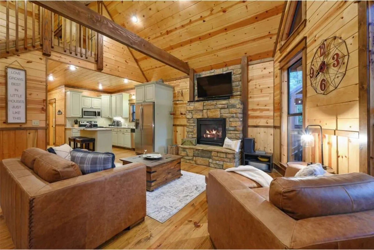 Photo 4 — 237 High Peak Trail, Broken Bow, OK 74728