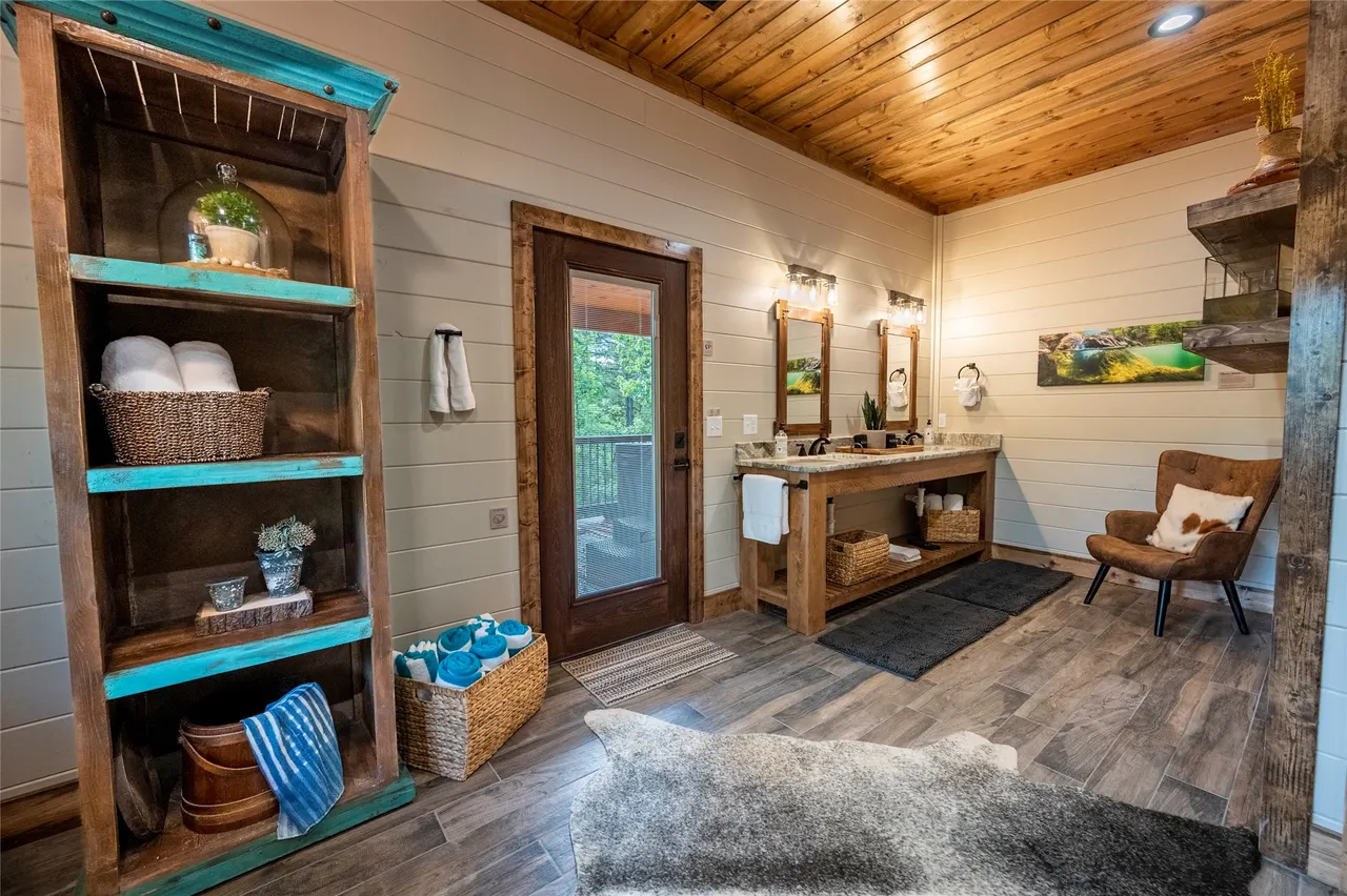 Photo 6 — 182 Sweet Magnolia Lane, Broken Bow, OK 74728