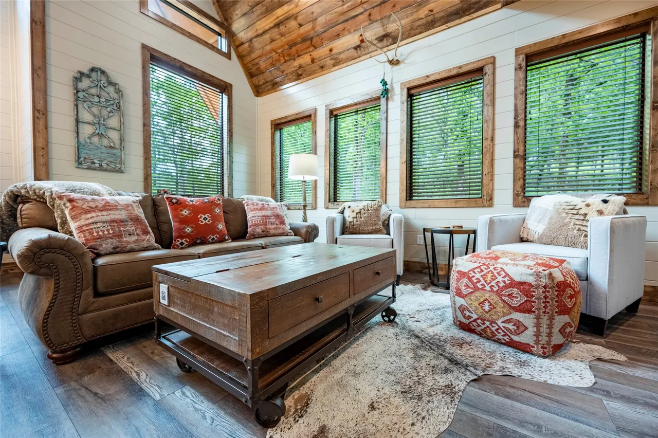 Photo 9 — 182 Sweet Magnolia Lane, Broken Bow, OK 74728