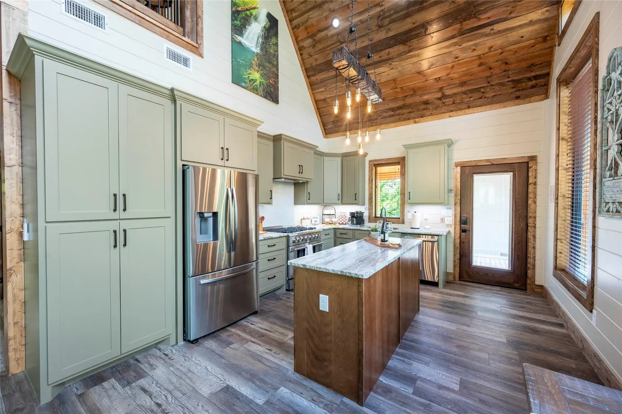 Photo 15 — 182 Sweet Magnolia Lane, Broken Bow, OK 74728
