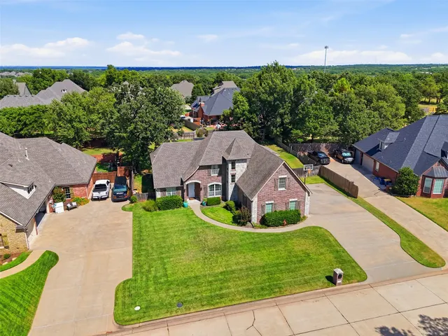 Photo 2 — 3701 S Scissortail Drive, Stillwater, OK 74074