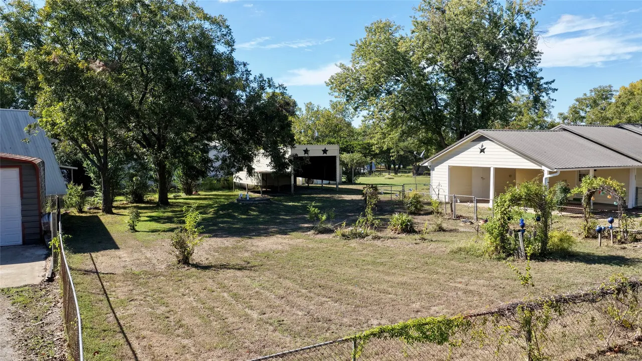 Photo 10 — 115358 S 4215 Road, Eufaula, OK 74432