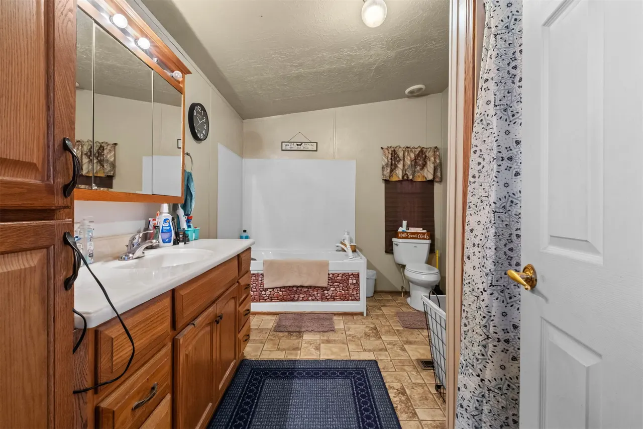 Photo 18 — 477528 E 740 Road, Westville, OK 74965