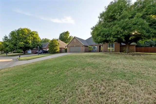 Photo 3 — 1924 N Brooke Hollow Court, Stillwater, OK 74075