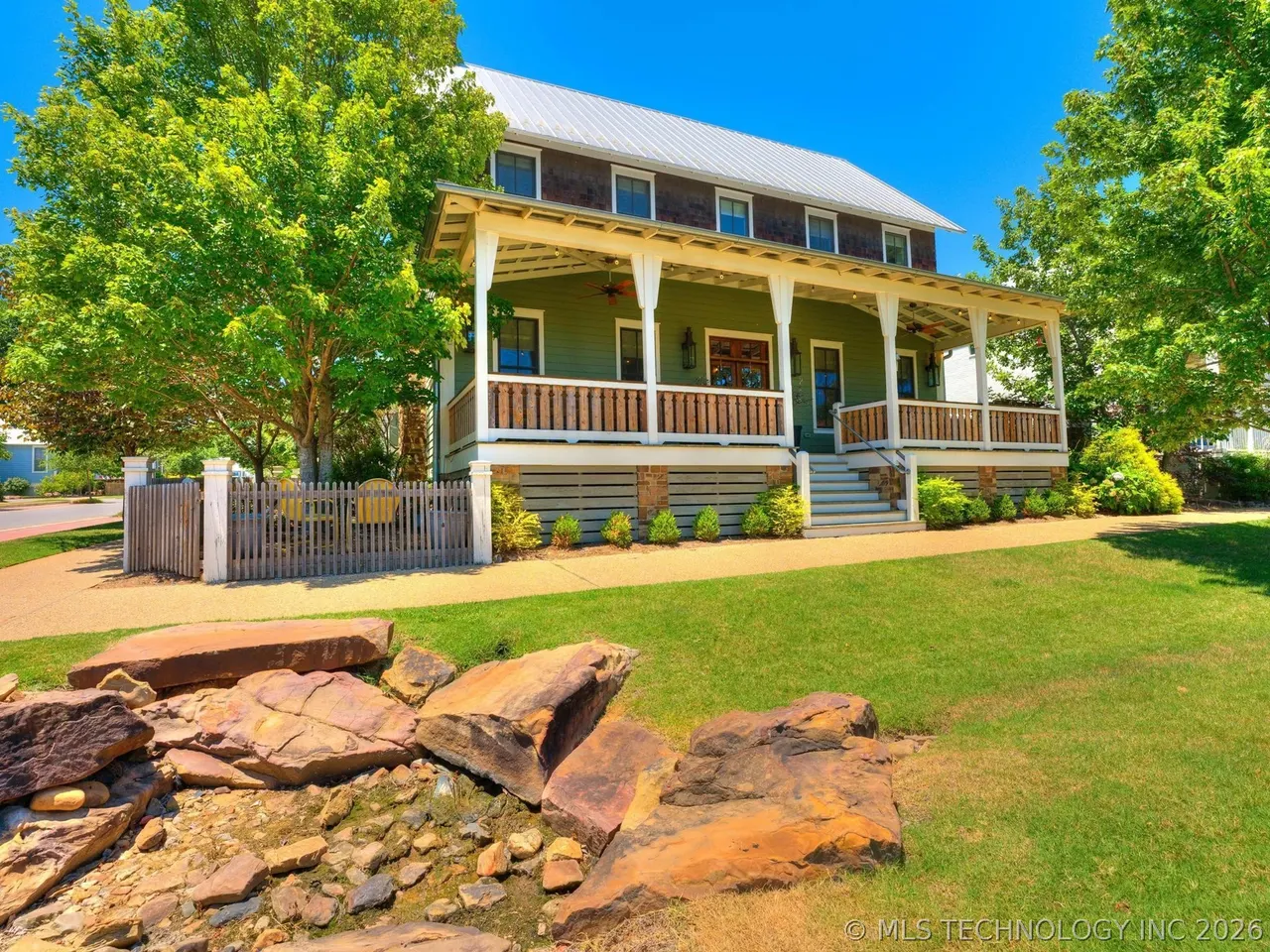 Front exterior — 31 Boulevard, Carlton Landing, OK 74432