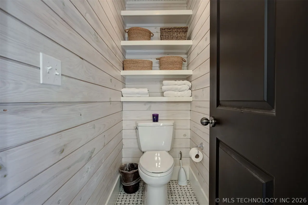 Photo 36 — 31 Boulevard, Carlton Landing, OK 74432