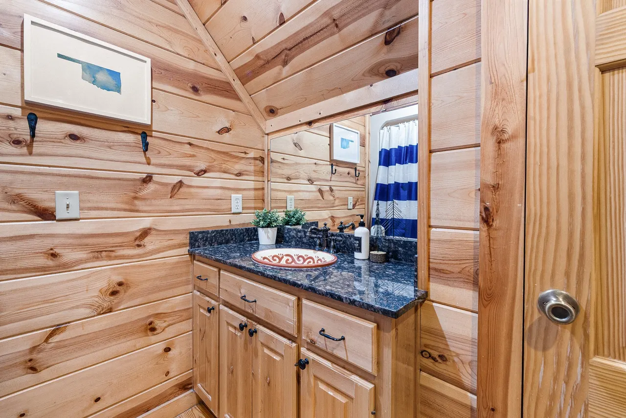 Photo 22 — 200 Stevens Road, Broken Bow, OK 74728