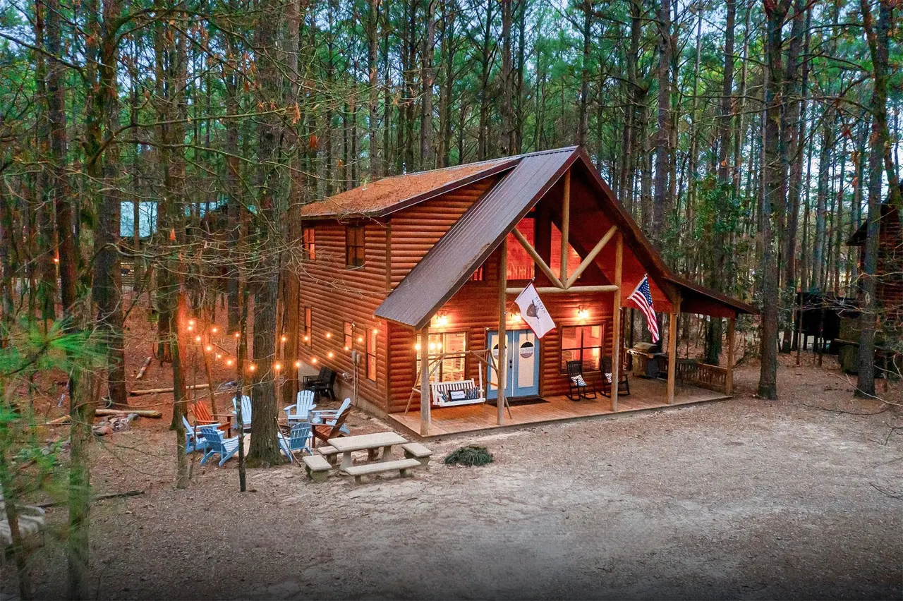 Front exterior — 200 Stevens Road, Broken Bow, OK 74728