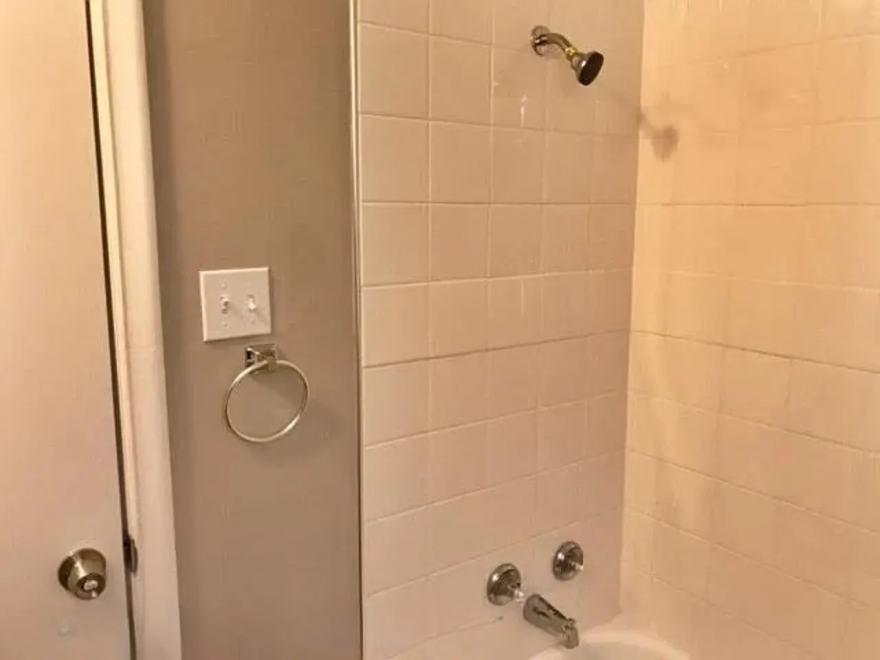 Photo 6 — 2533 E 7th Street, Tulsa, OK 74104