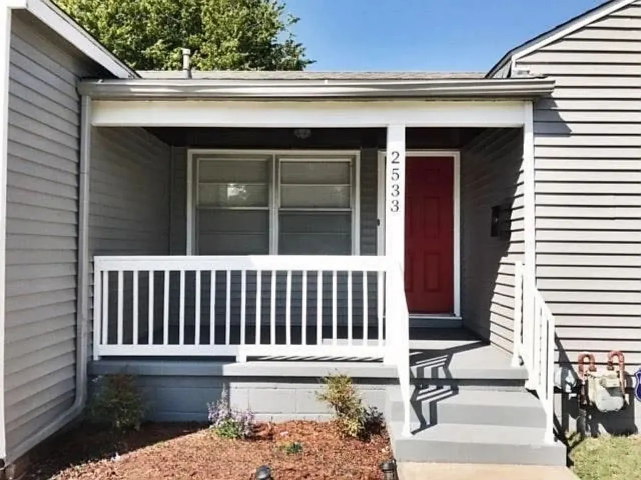 Photo 7 — 2533 E 7th Street, Tulsa, OK 74104