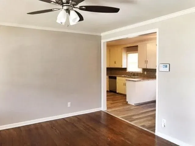 Photo 8 — 2533 E 7th Street, Tulsa, OK 74104